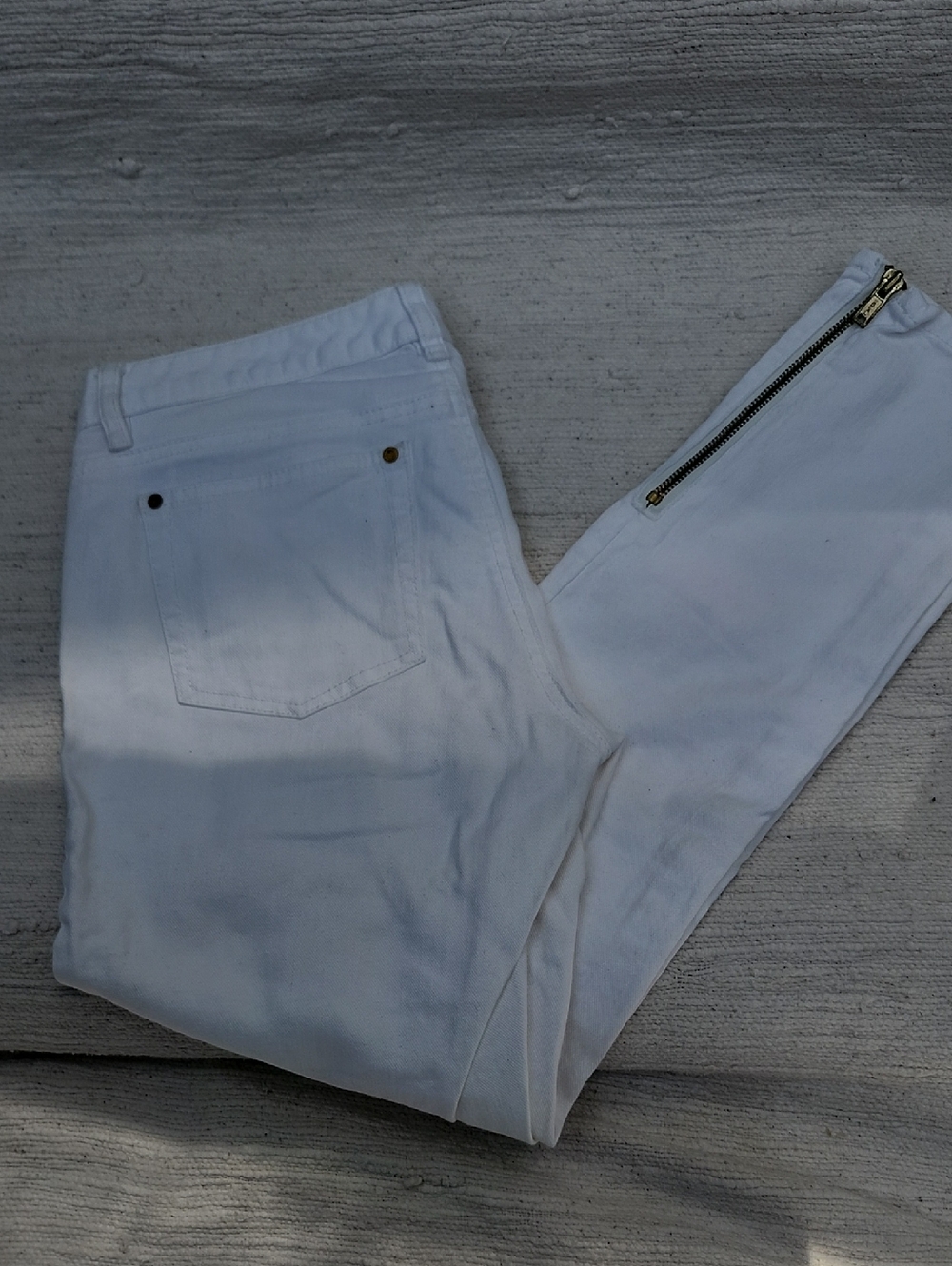 Michael Kors White Skiny Jeans With Side Zipper
